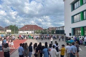 La loc comanda pentru copiii de la Scoala IL Caragiale relocarea amanata deocamdata