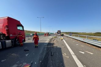 Muncitorii ucisi de un TIR pe A1 la Boita