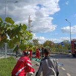 O masina a prins foc in Turnisor video foto