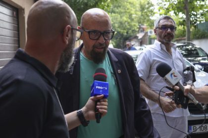 Piedone anunta infiintarea unui partid politic