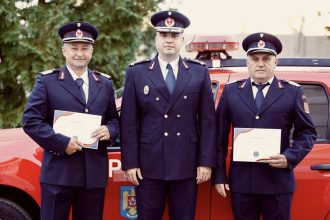 Ramas bun camarazi Giani si Nicolae dupa 20 ani de misiune ISU Sibiu