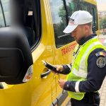 Raz pe microbuzele scolare din Sibiu poliia verific oferii