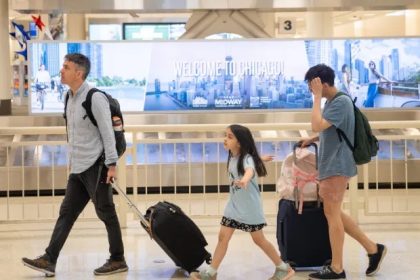 Romanii reiau zborurile directe spre Chicago dupa 24 de ani