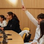 Scandal de abuz in Consiliul Elevilor Sibiu