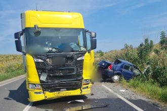 Soferul resuscitat dupa accidentul de pe DN14 a murit