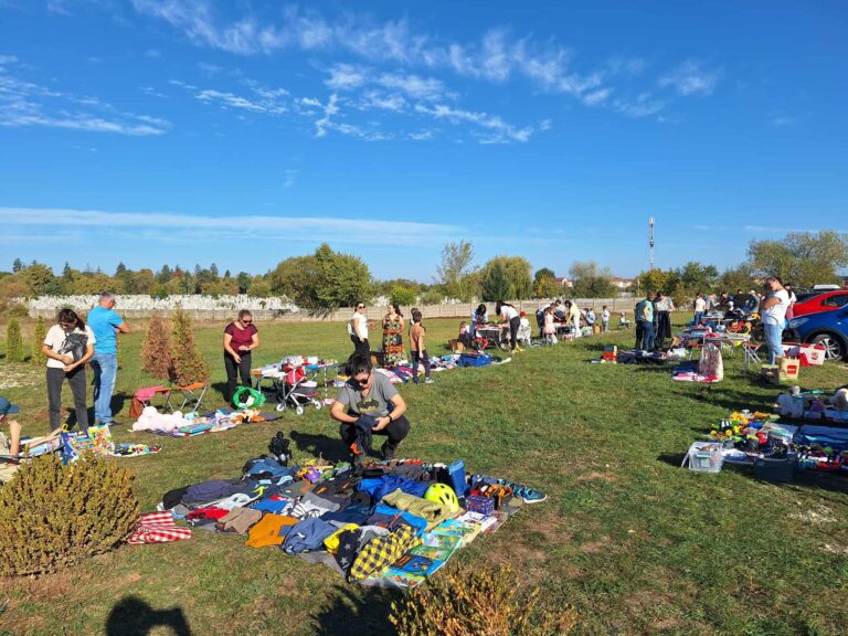 Targ de vechituri in Cartierul Arhitectilor pentru copii