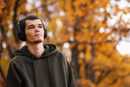 Top 5 hanorace barbati ideale pentru toamna