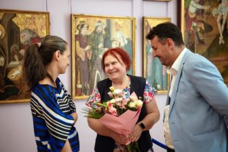 Ultimul tur de sala Doamna Anca spune adio Muzeului Brukenthal