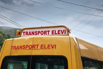 Vesti bune pentru elevii din Cartisoara fara naveta