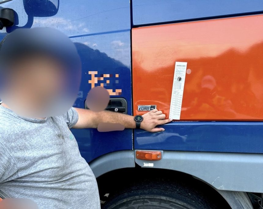 camionagiu prins cu magnet la tahograf pe valea oltului