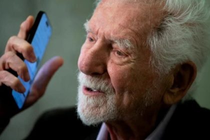 esrocherie recenta atacatorii promit recuperarea banilor