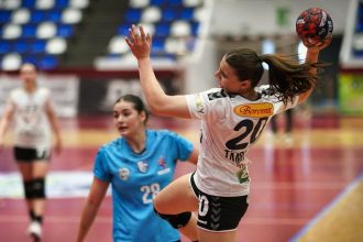 start bun pentru magura cisnadie in divizia a o jucatoare a marcat 12 goluri