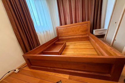 ANAF vinde la licitatie un pat confiscat