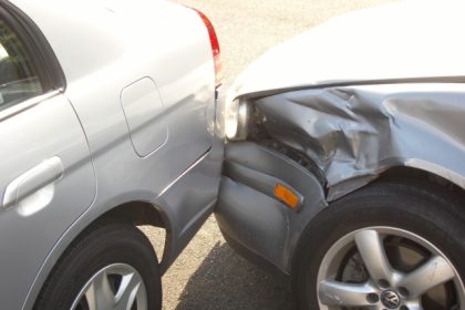 Accident la Cartisoara cu un localnic baut de 75 de ani