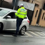 Alcool la volan si parcari ilegale langa scoli