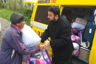 Arhiepiscopia Sibiului a oferit ajutoare pentru varstnici