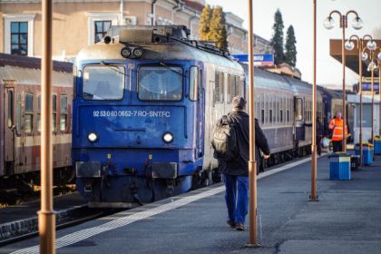 Circulatia trenurilor CFR Calatori reluata normal