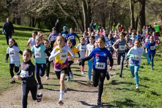 Crosul Copiilor evenimentul toamnei pentru cei mici