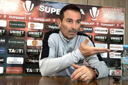 Detalii de la sedinta cu cartile pe fata la FC Hermannstadt Malda Daca schimbarea e solutia nu e problema video