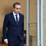 Franta colaps politic premierul Lecornu demisioneaza