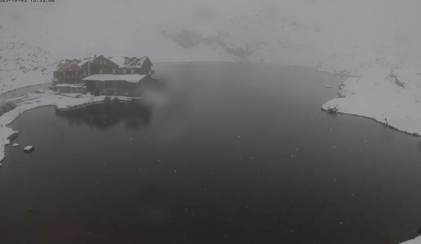 Ninge inca la Balea Lac Zapada de aproape 20 cm