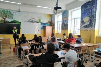 Politistii din Sibiu lectii de siguranta pentru copii