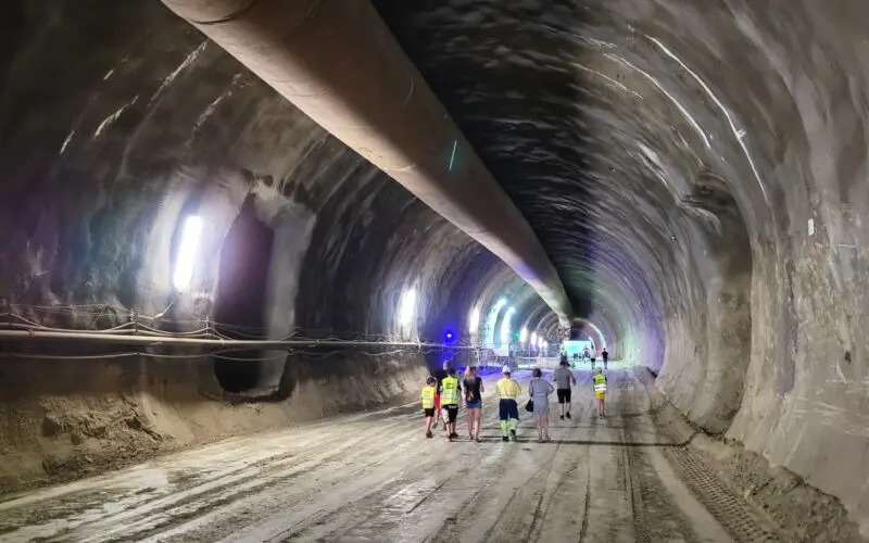 Progres rapid A1 Sibiu Pitesti tunelul Daniela finalizat inainte de termen