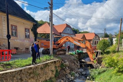 Se repara malurile raului din Cisnadiora