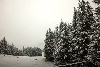 Se strica vremea ploi torentiale si ninsori