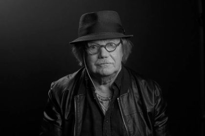 Teatrul din Sibiu isi exprima regretul pentru Helmut Sturmer