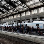 Transport paralizat in Franta pe 2 octombrie