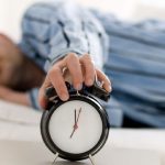 Trecem la ora de iarna cum ne afecteaza si ne adaptam