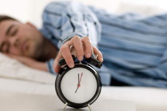 Trecem la ora de iarna cum ne afecteaza si ne adaptam