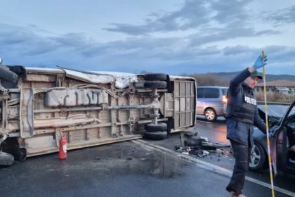 Accidentul de marti de la Vestem pasagerii din microbuz erau din Valcea