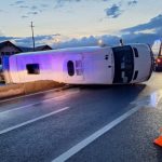 Accidentul microbuzului rasturnat la Vestem un ranit internat