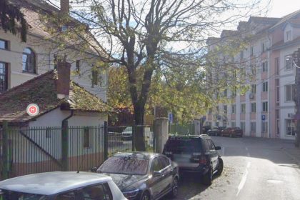 Aleea Filozofilor inchisa carosabil deteriorat langa spital