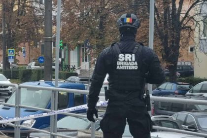 Alerte in intersectie Sibiu colet suspect trafic blocat