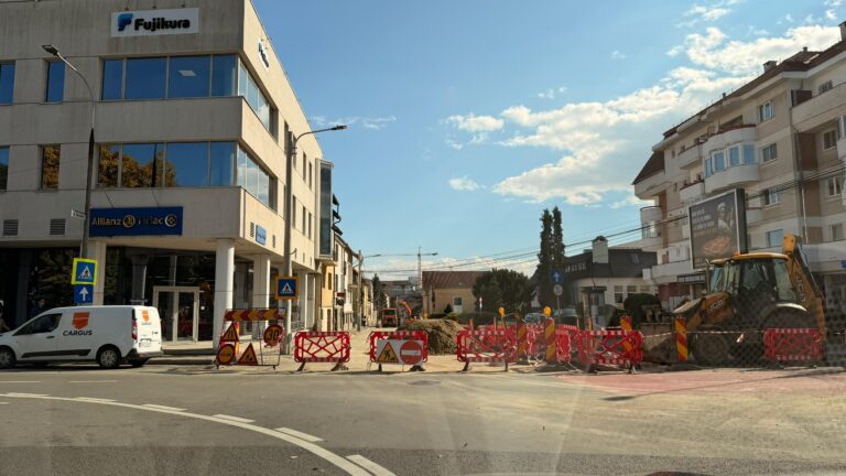 Apa intrerupta pe strazi din Sibiu vineri