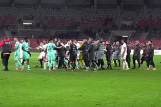 Batatie pe terren dupa FC Hermannstadt UTA 1 2 cum a inceput totul