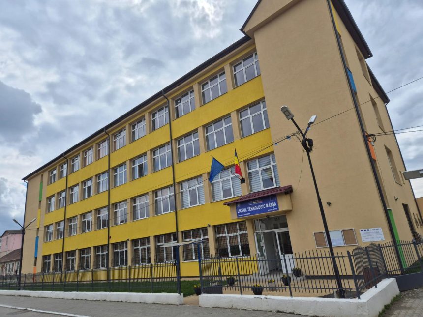 Cazul elevului sechestrat si batut la liceu