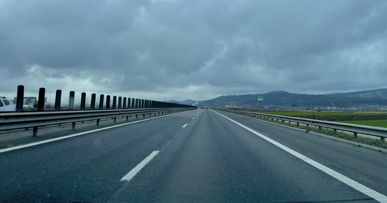 Ceata densa pe A1 intre Boita si Apoldu de Jos