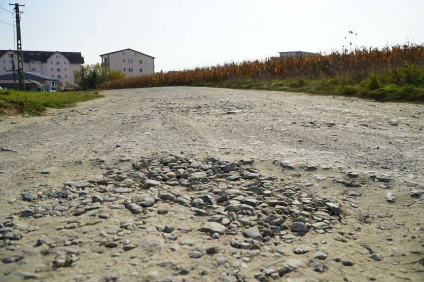 Modernizare pe strada Ogorului piste verzi si iluminat nou