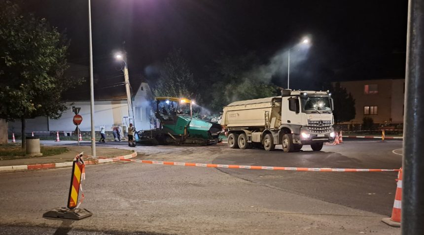 Noaptea lucrari in sensurile giratorii din Sibiu