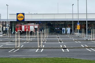 Nopti albe pentru locatarnii din Cartierul Arhitectilor din cauza zgomotului Lidl