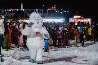 Paltinis Arena deschide sezonul de schi cu petrecere