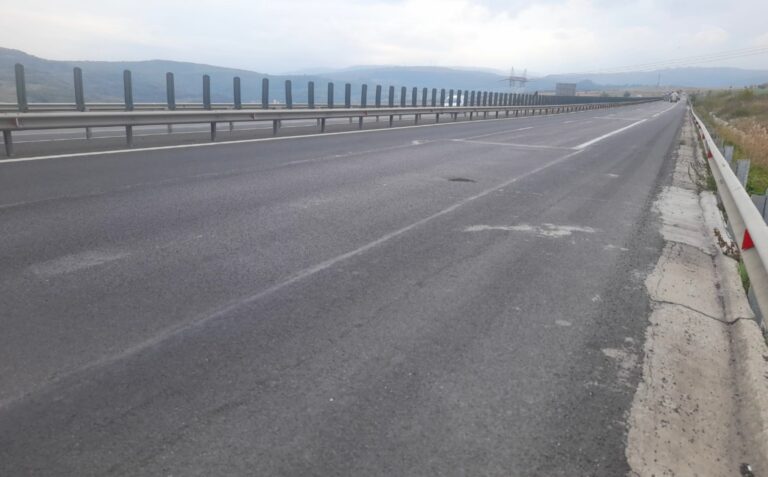 Peste 50 milioane lei pentru un kilometru de autostrada