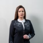 Povestea Luminitei Nistoroaei vocea copiilor si traditiile