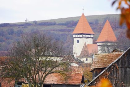 Povestea din Dealu Frumos slnina din turnul bisericii