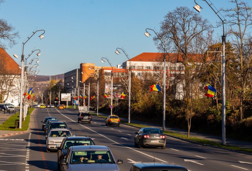 Primaria pregateste Sibiul pentru 1 Decembrie 5 600 de steaguri