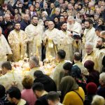 Procesiune impresionanta cu moastele Sf Andrei Saguna